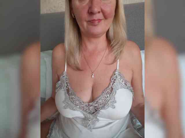 SexiestJess45 webcam