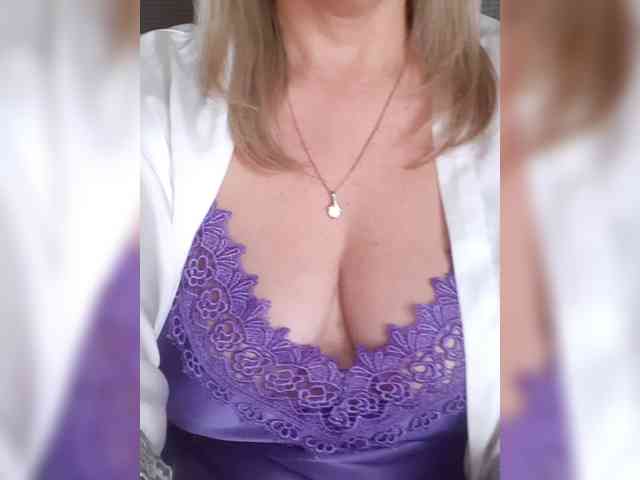 SexiestJess45 webcam