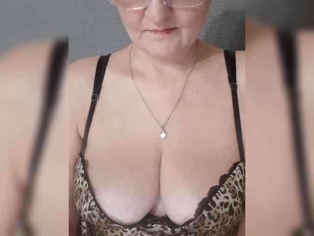 SexiestJess45 SexiestJess45