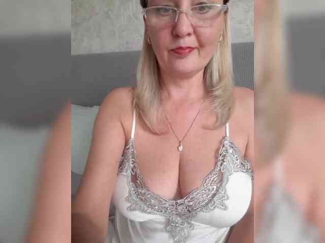 SexiestJess45