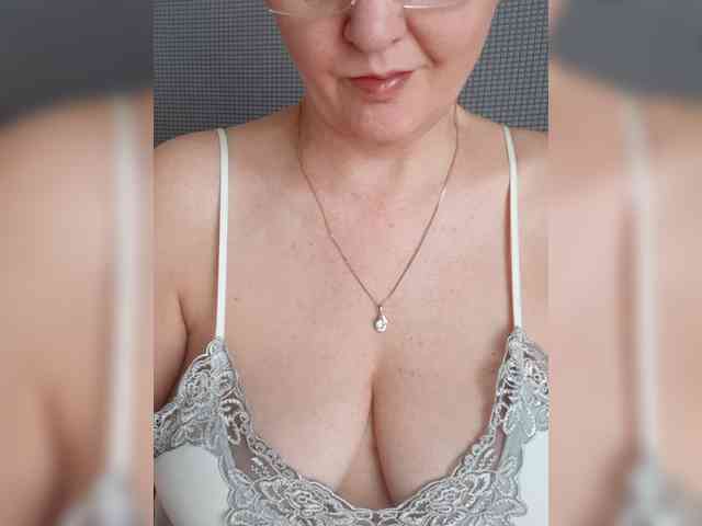 SexiestJess45 webcam