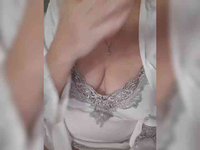 SexiestJess45 SexiestJess45