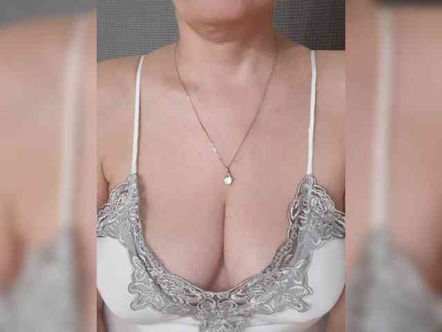 SexiestJess45 SexiestJess45