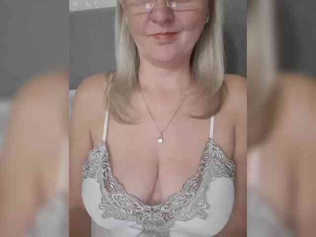 SexiestJess45 webcam