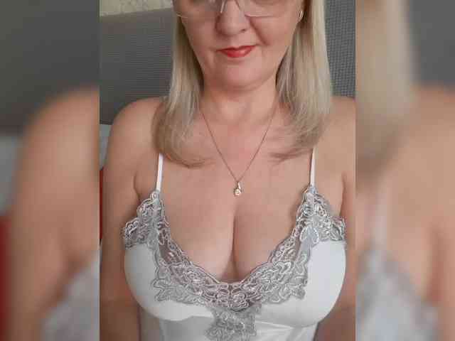 SexiestJess45 webcam