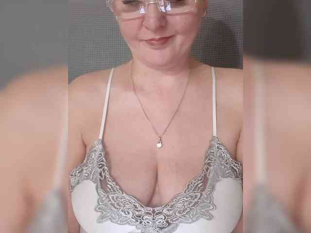 SexiestJess45 webcam