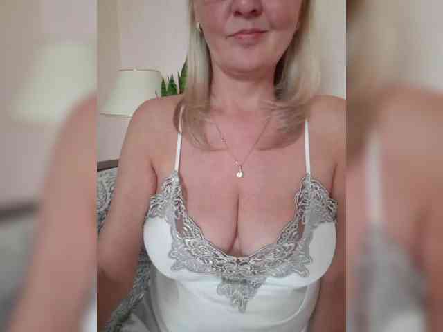 SexiestJess45 webcam