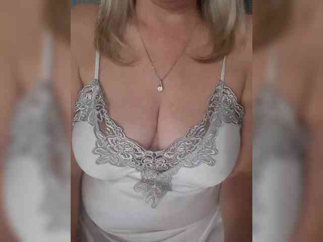 SexiestJess45 webcam