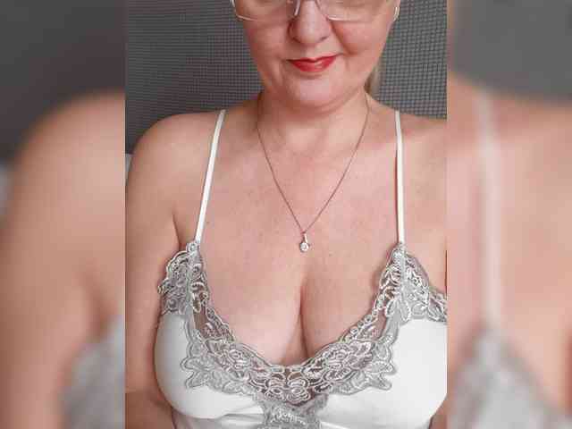 SexiestJess45 SexiestJess45