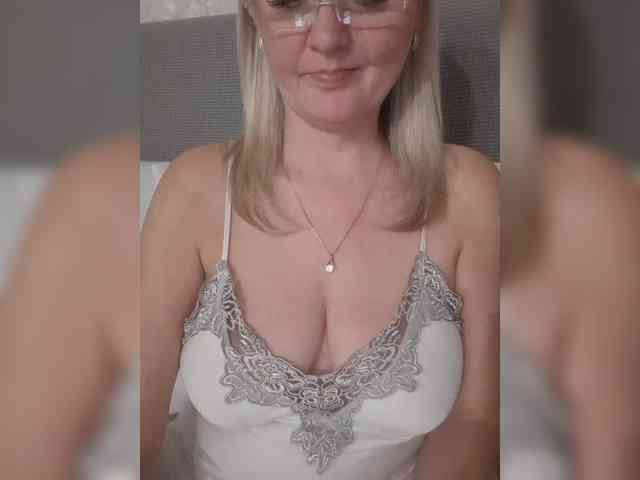 SexiestJess45 webcam