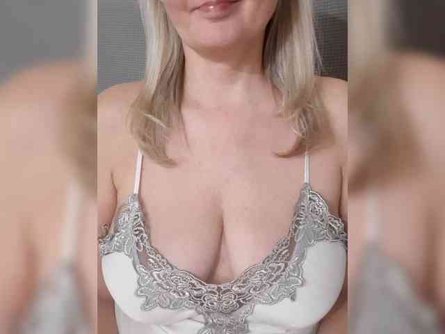 SexiestJess45 SexiestJess45