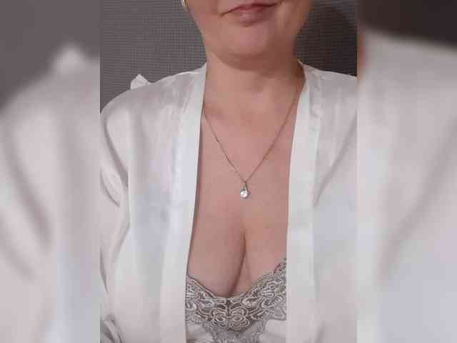 SexiestJess45 webcam