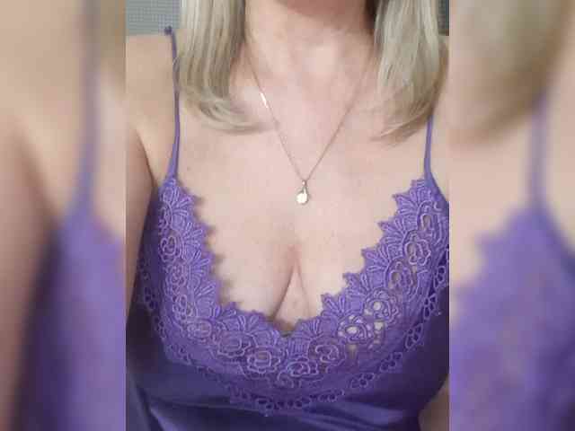 SexiestJess45 Live Webcam on BongaCams