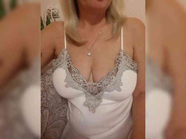 SexiestJess45 webcam