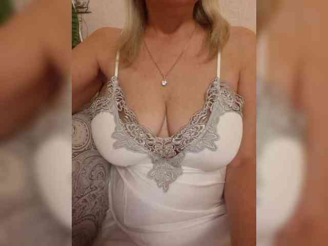 SexiestJess45 webcam