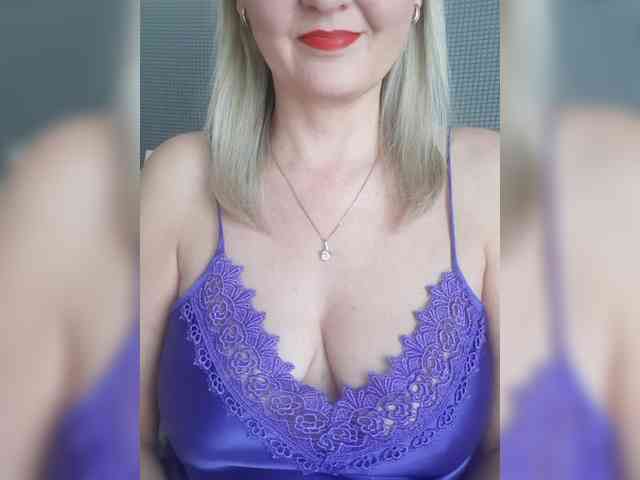 SexiestJess45 webcam