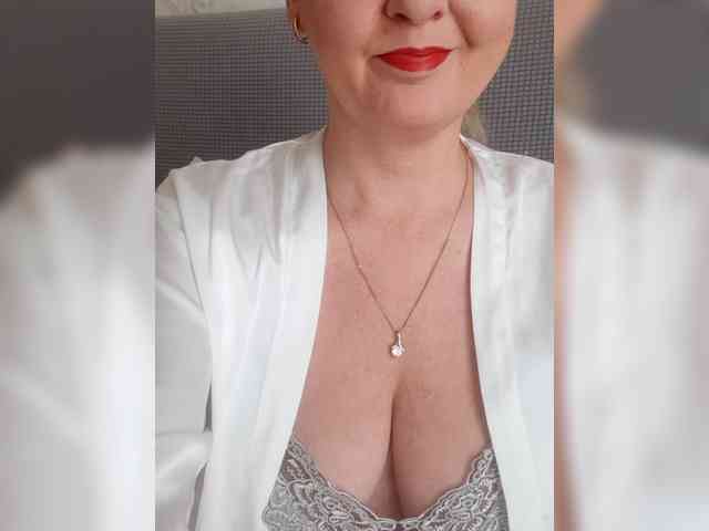 SexiestJess45 webcam