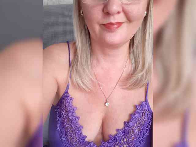 SexiestJess45 webcam