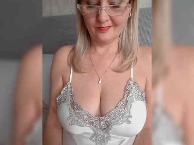 SexiestJess45 webcam