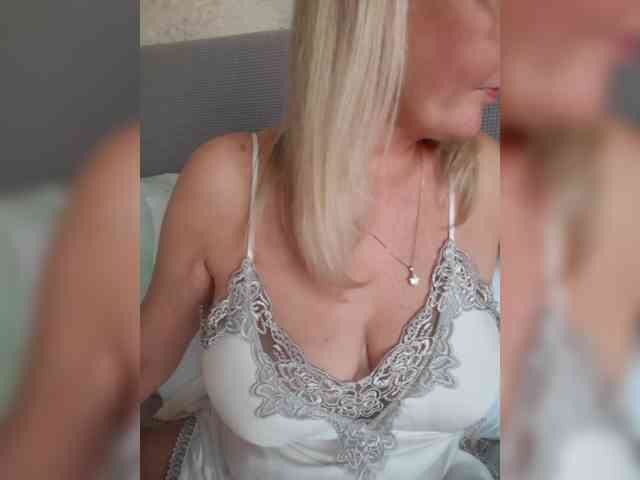 SexiestJess45