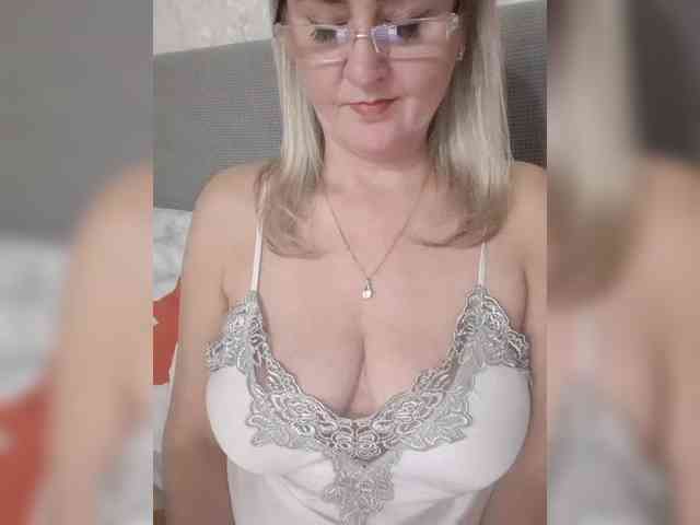 SexiestJess45 webcam