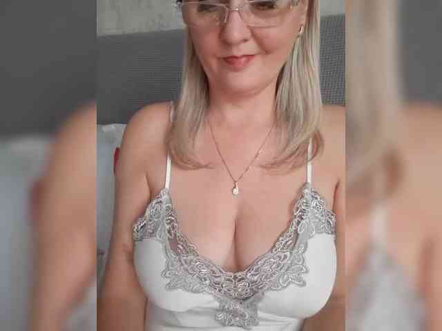 SexiestJess45 webcam