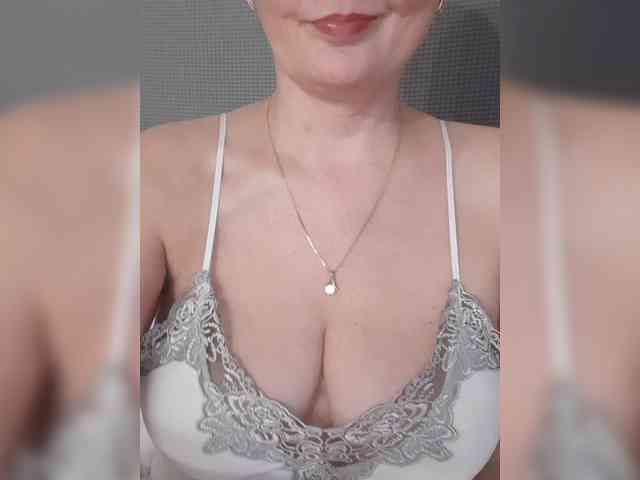 SexiestJess45 webcam