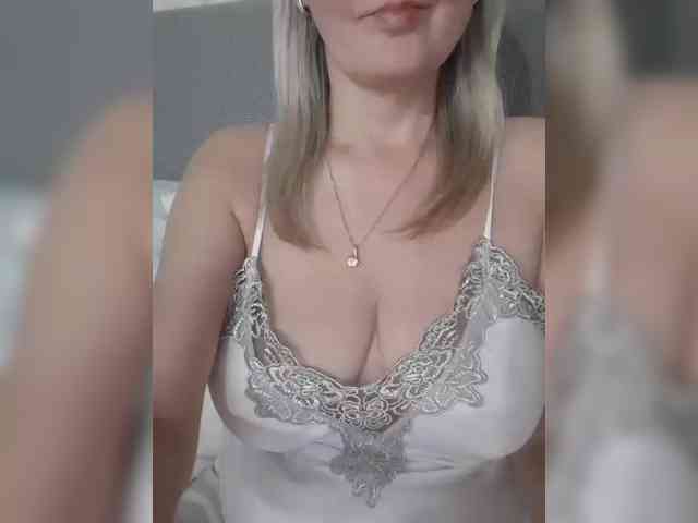SexiestJess45 webcam