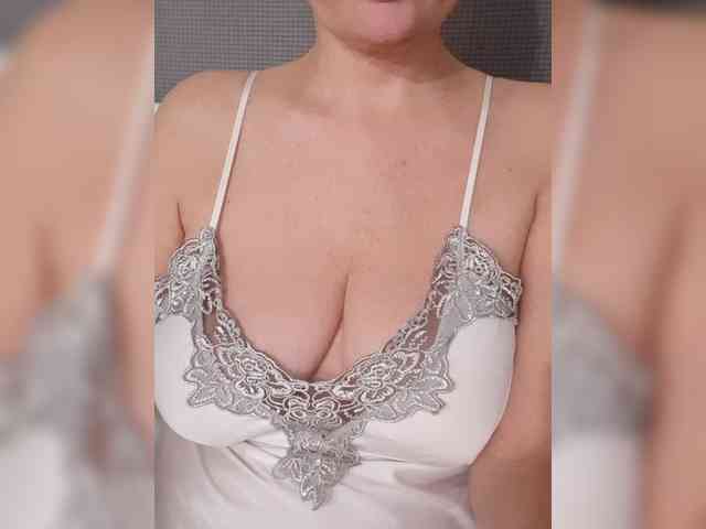 SexiestJess45 webcam