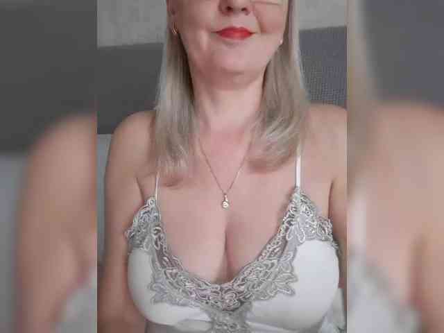 SexiestJess45 webcam