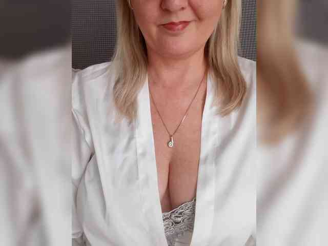 SexiestJess45 webcam