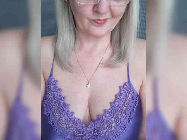 SexiestJess45 webcam