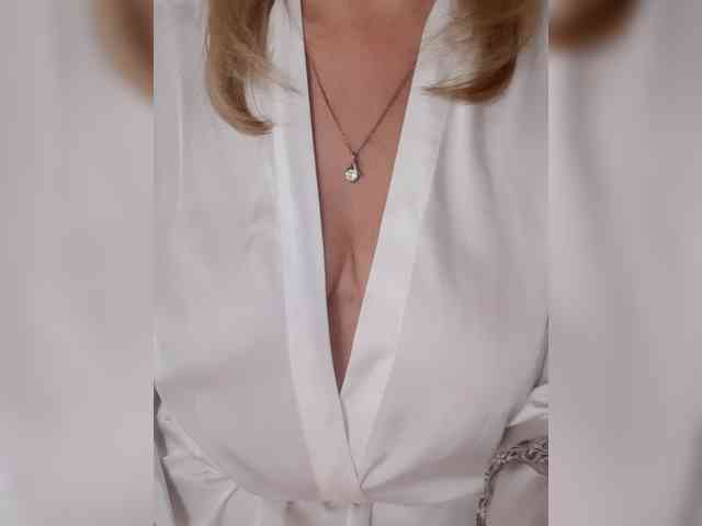 SexiestJess45 SexiestJess45