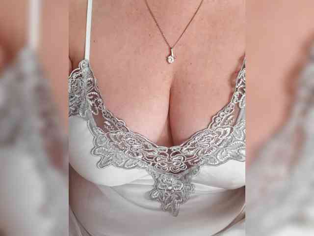 SexiestJess45 SexiestJess45