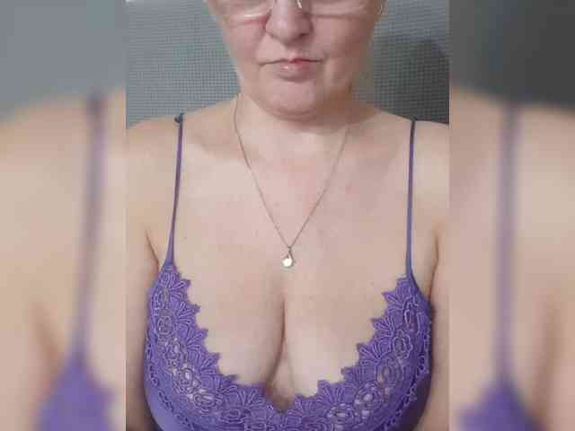 SexiestJess45 webcam