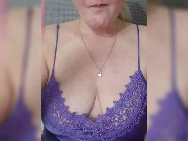 SexiestJess45 webcam