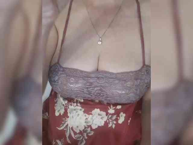 SexiestJess45 webcam