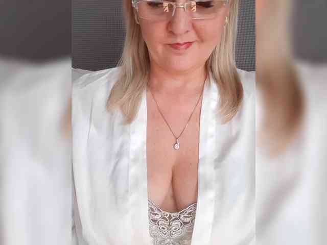 SexiestJess45 webcam