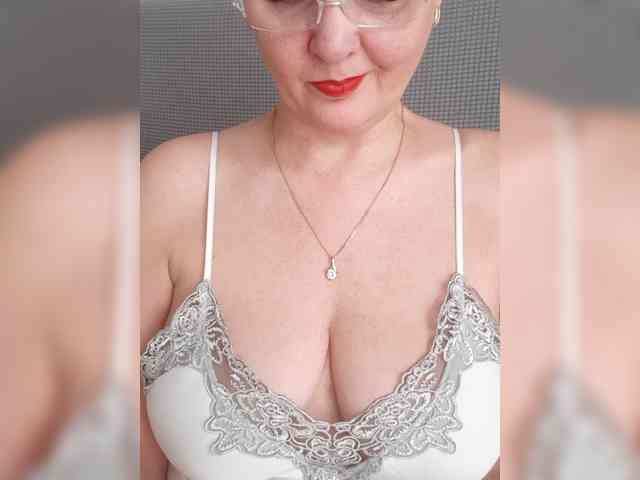 SexiestJess45 webcam