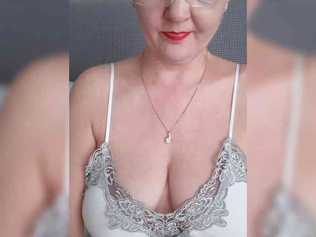 SexiestJess45 webcam