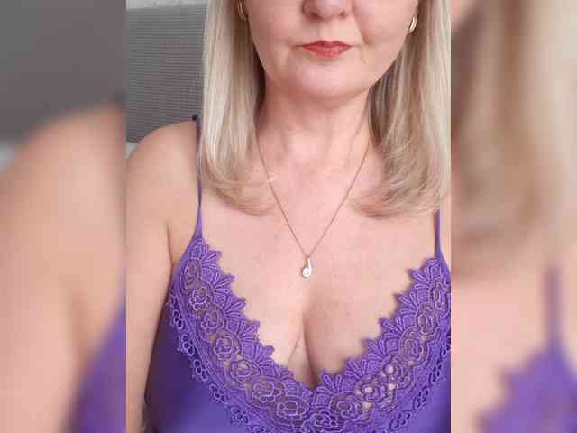 SexiestJess45 webcam