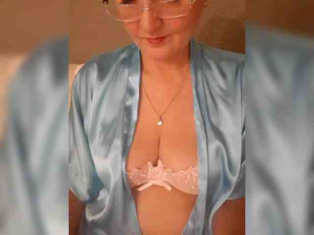 SexiestJess45 webcam