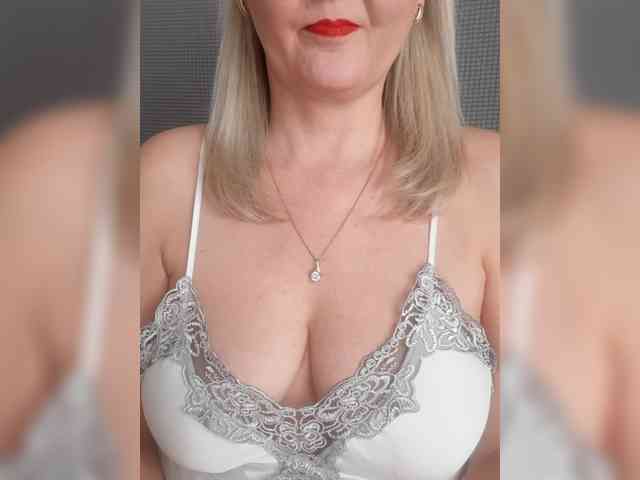 SexiestJess45 webcam