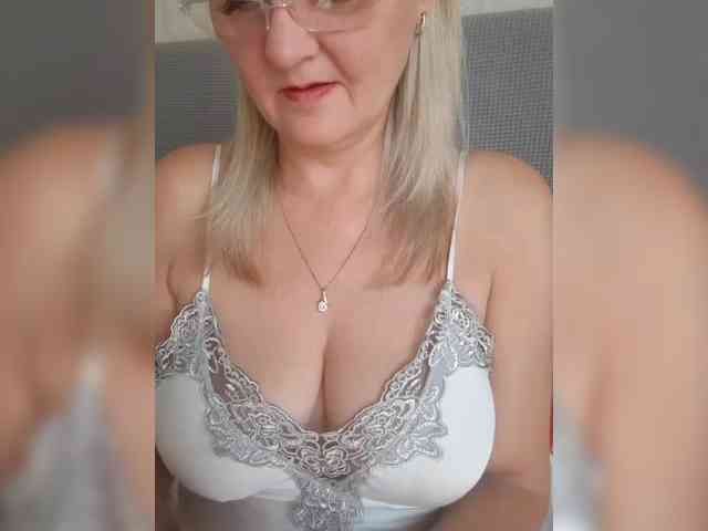 SexiestJess45 webcam