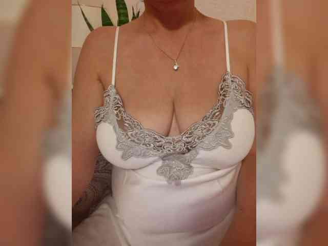 SexiestJess45 webcam