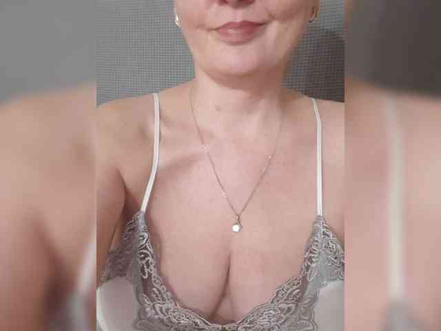 SexiestJess45 webcam