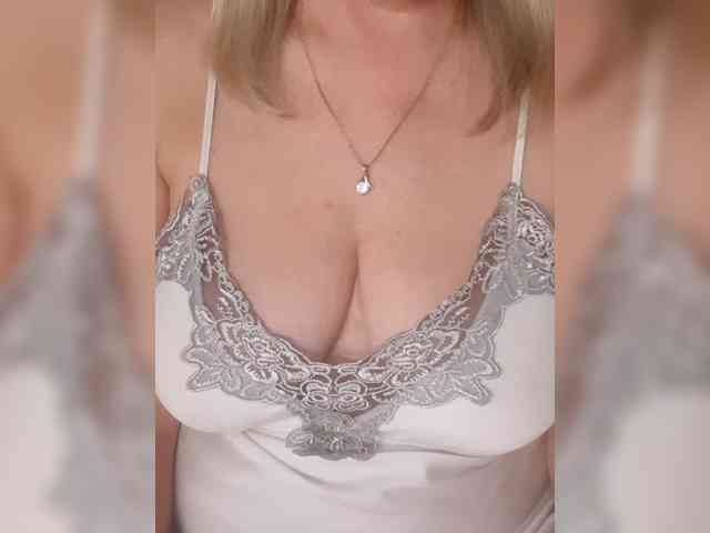 SexiestJess45 SexiestJess45