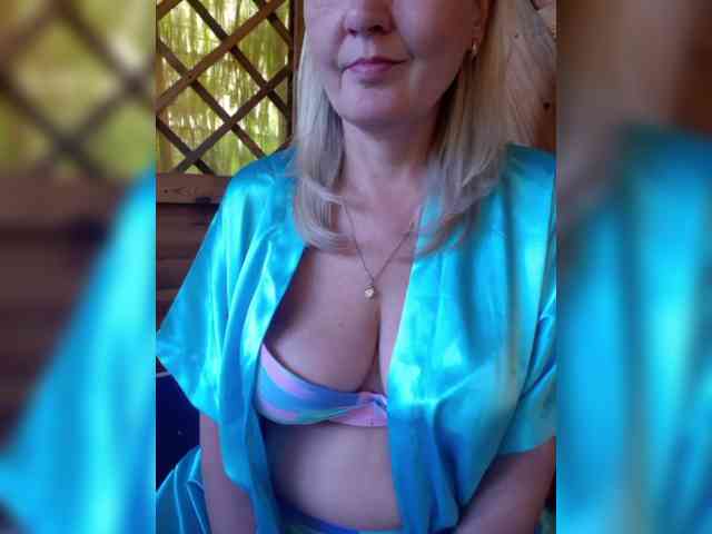 SexiestJess45 webcam