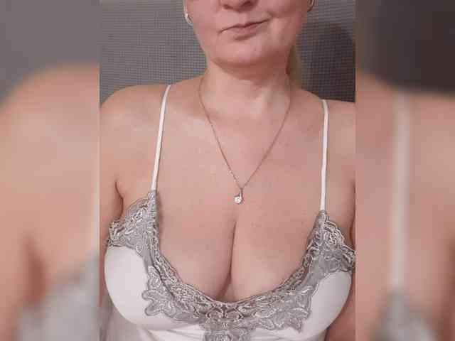 SexiestJess45 SexiestJess45