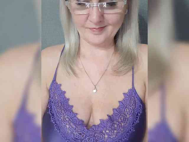 SexiestJess45 webcam